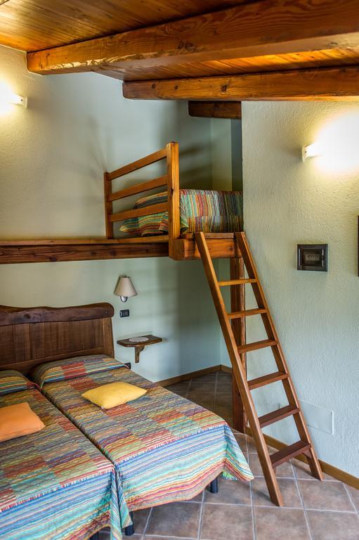 Al Pasche Bed and Breakfast Dronero Værelse billede